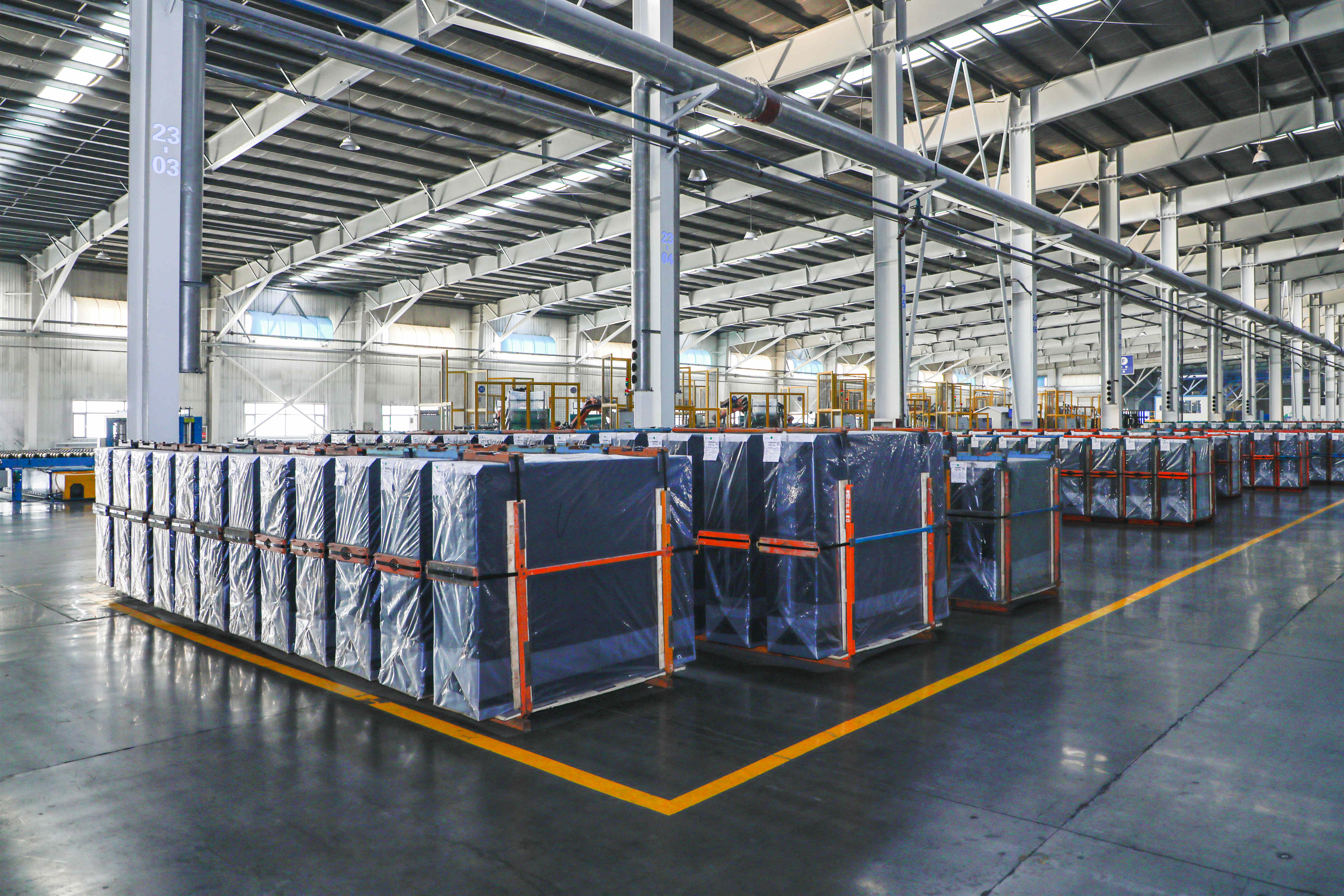 1769843106584804.jpg 打包好的玻璃原片。石晓博摄_副本.jpg